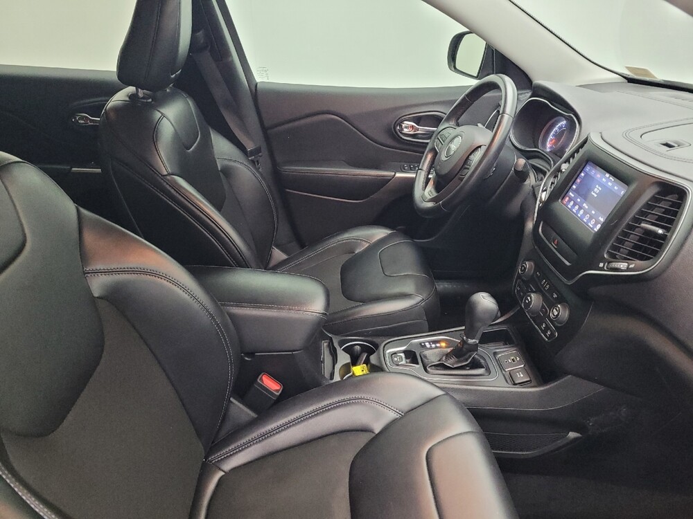 2019 Jeep Cherokee in Charleston, SC 29414 - 18090921 21