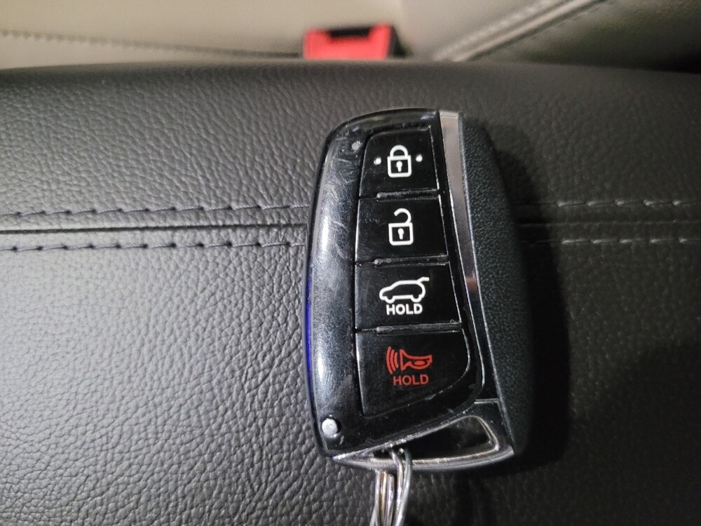 2015 Hyundai Santa Fe in Laurel, MD 20724 - 18090922 32