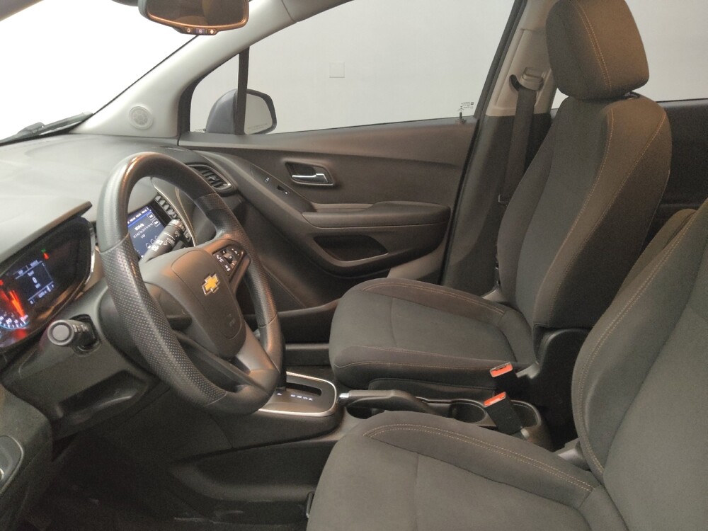 2020 Chevrolet Trax in Midlothian, IL 60445 - 18090925 17