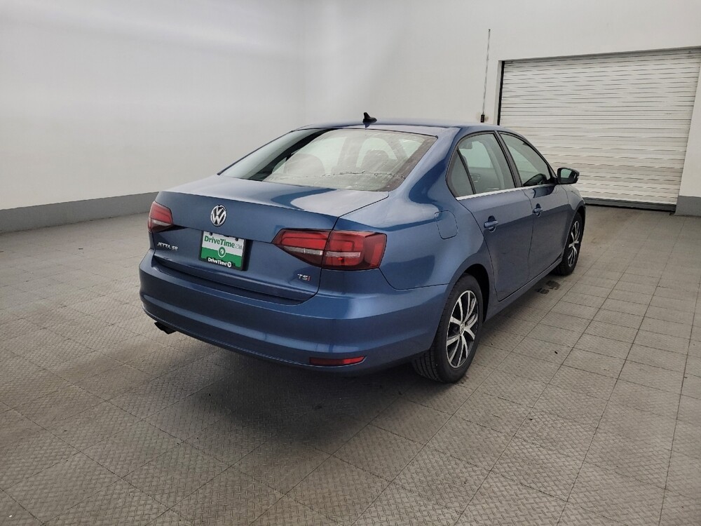2018 Volkswagen Jetta in Owings Mills, MD 21117 - 18090926 9