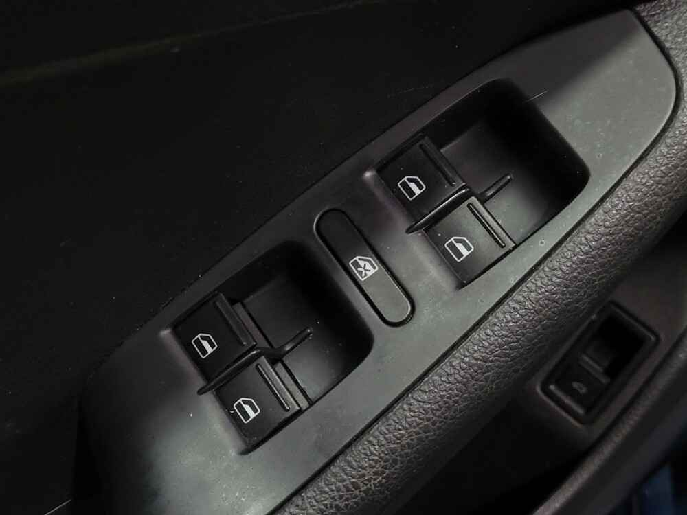 2018 Volkswagen Jetta in Owings Mills, MD 21117 - 18090926 27