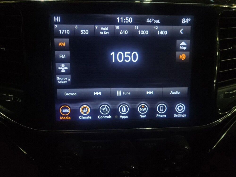 2020 Jeep Grand Cherokee in Owings Mills, MD 21117 - 18090927 25