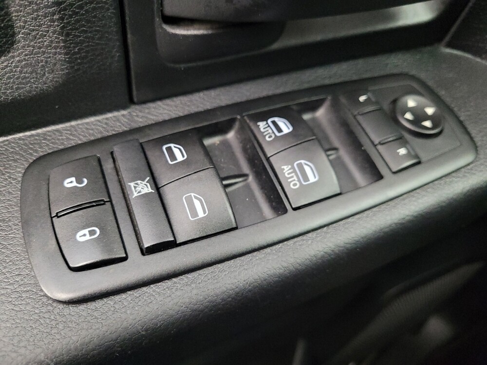 2015 RAM 1500 in Memphis, TN 38115 - 18090929 27