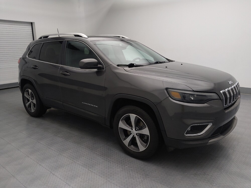 2019 Jeep Cherokee in Wichita, KS 67207 - 18090930 11