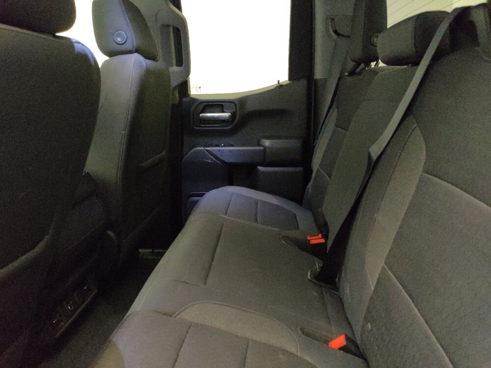 2019 Chevrolet Silverado 1500 in Des Moines, IA 50310 - 18090931 18