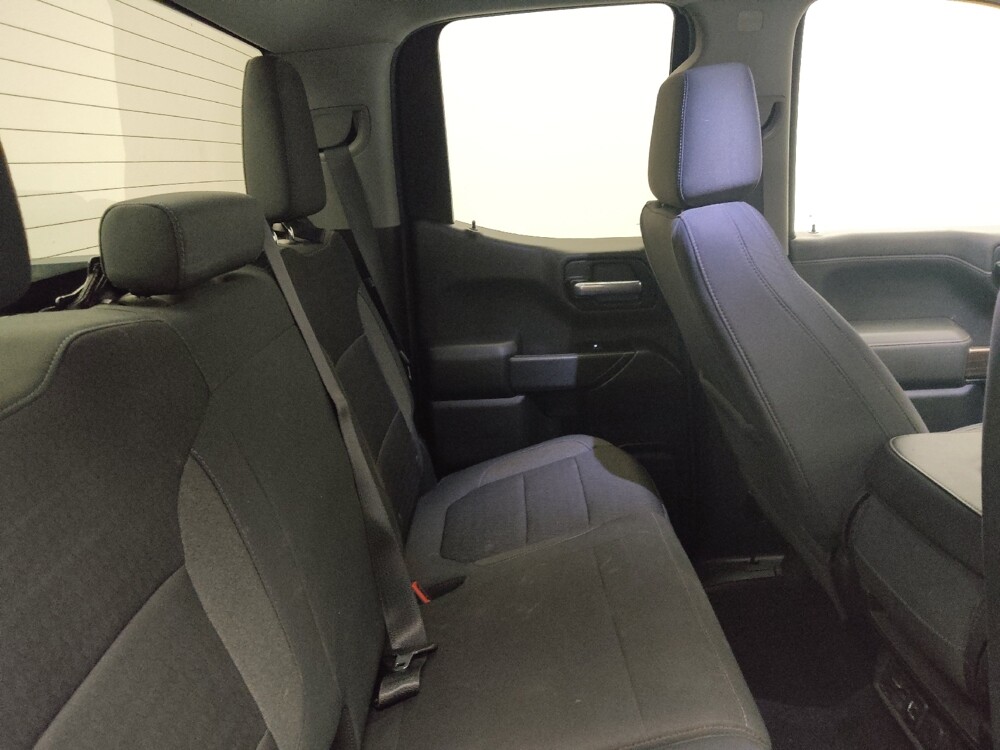 2019 Chevrolet Silverado 1500 in Des Moines, IA 50310 - 18090931 19