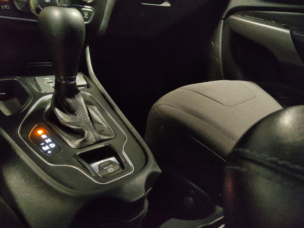 2021 Jeep Cherokee in Albuquerque, NM 87123 - 18090940 26