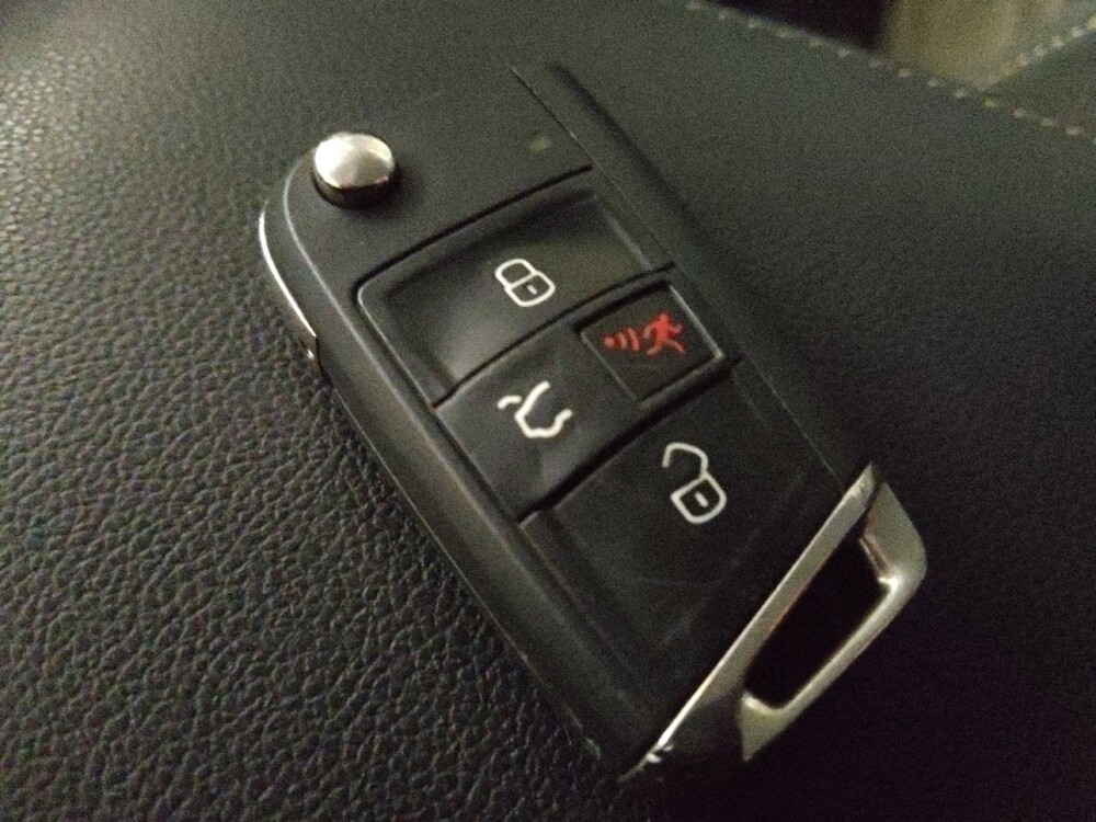 2022 Volkswagen Tiguan in Albuquerque, NM 87123 - 18090941 32