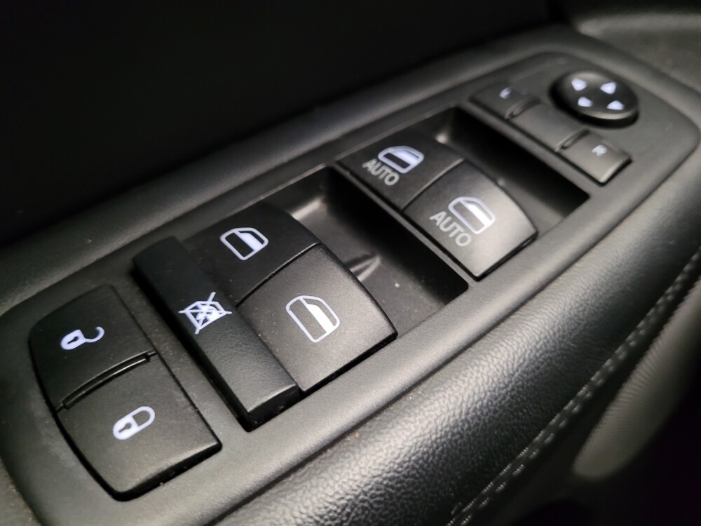 2021 Jeep Grand Cherokee in Bakersfield, CA 93309 - 18090948 27