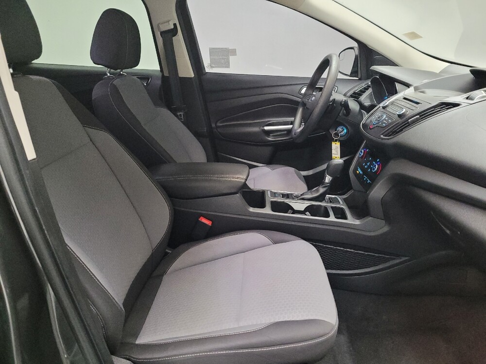 2017 Ford Escape in Bakersfield, CA 93309 - 18090951 21
