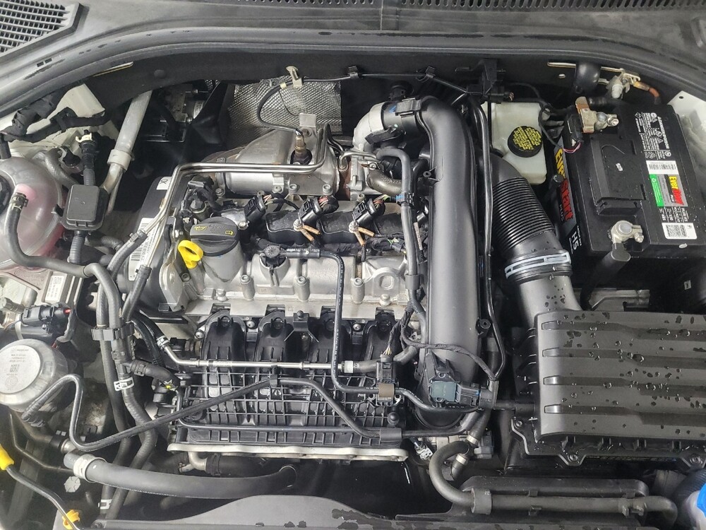 2019 Volkswagen Jetta in Macon, GA 31210 - 18090952 30