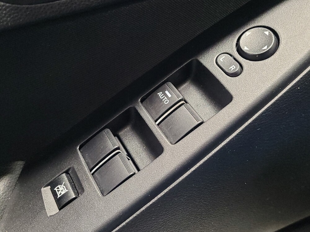 2013 Mazda MAZDA3 in Kissimmee, FL 34744 - 18090970 27