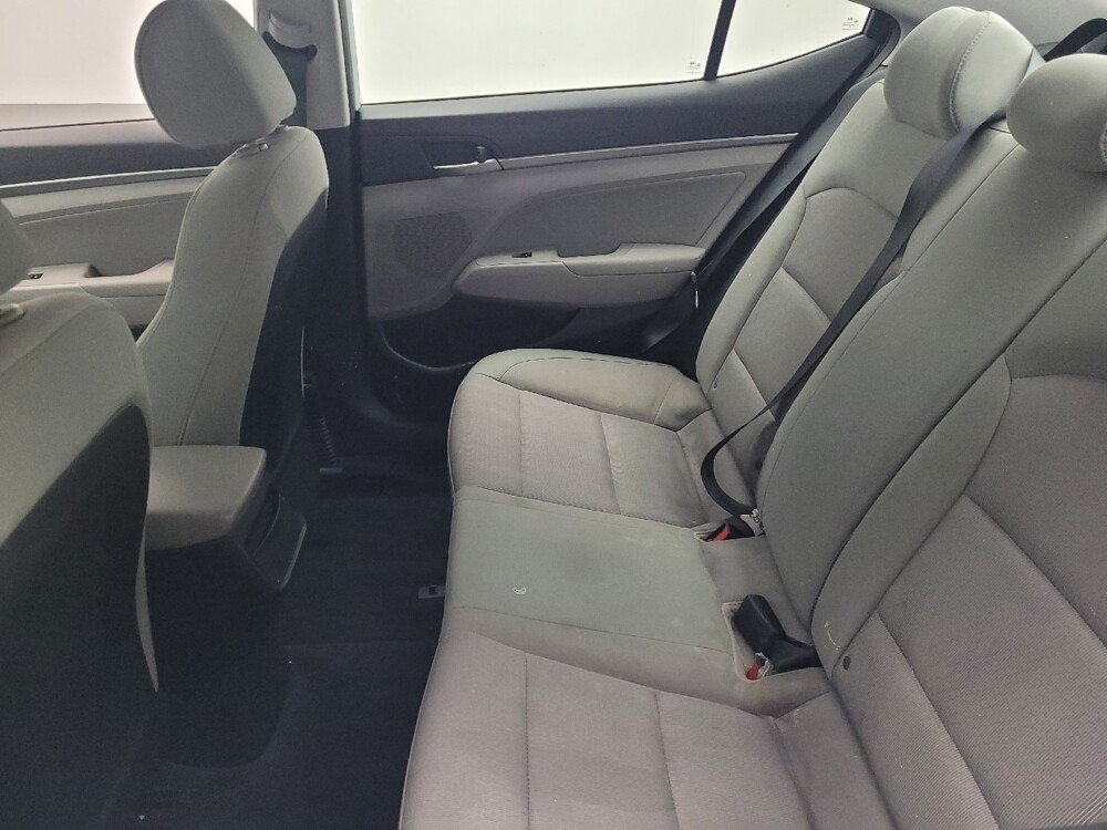 2017 Hyundai Elantra in Columbia, SC 29210 - 18090971 18