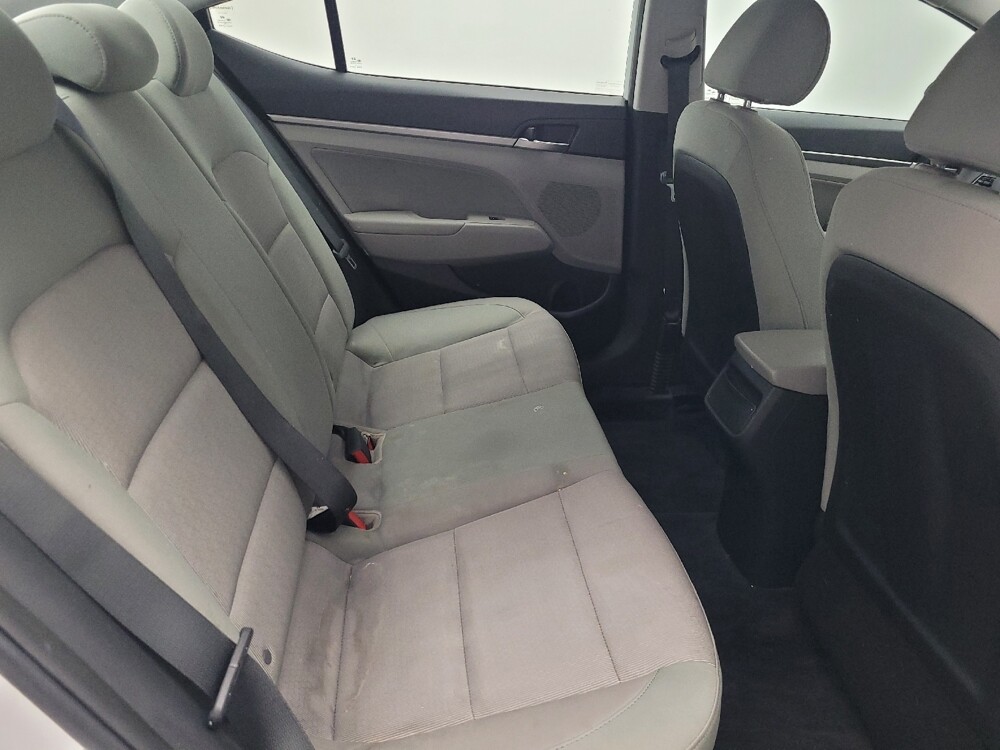 2017 Hyundai Elantra in Columbia, SC 29210 - 18090971 19