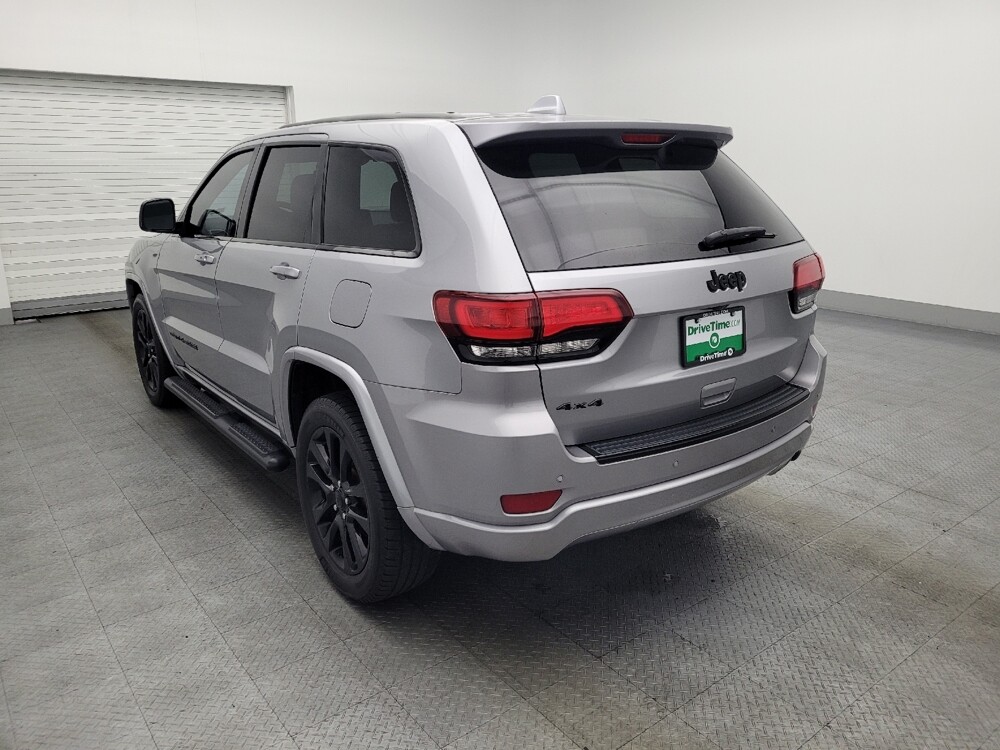 2018 Jeep Grand Cherokee in Jacksonville, FL 32210 - 18090975 5