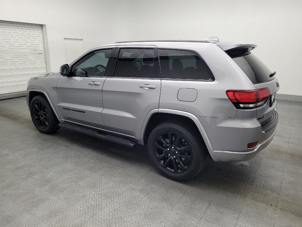 2018 Jeep Grand Cherokee in Jacksonville, FL 32210 - 18090975 3
