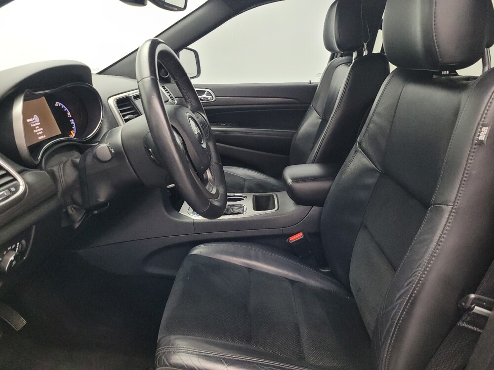 2018 Jeep Grand Cherokee in Jacksonville, FL 32210 - 18090975 17