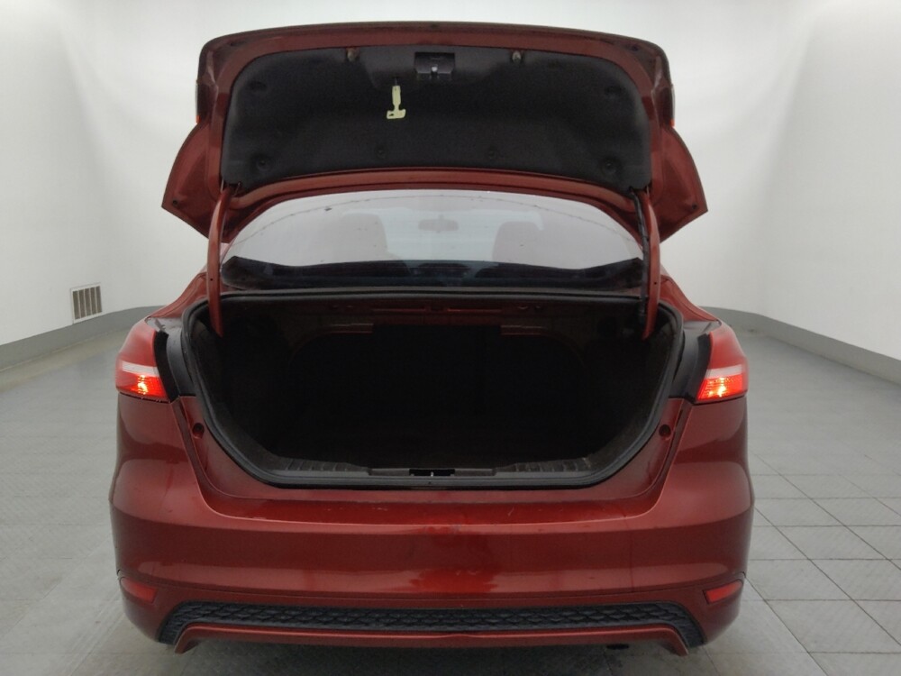 2016 Ford Focus in Tallahassee, FL 32304 - 18090979 29