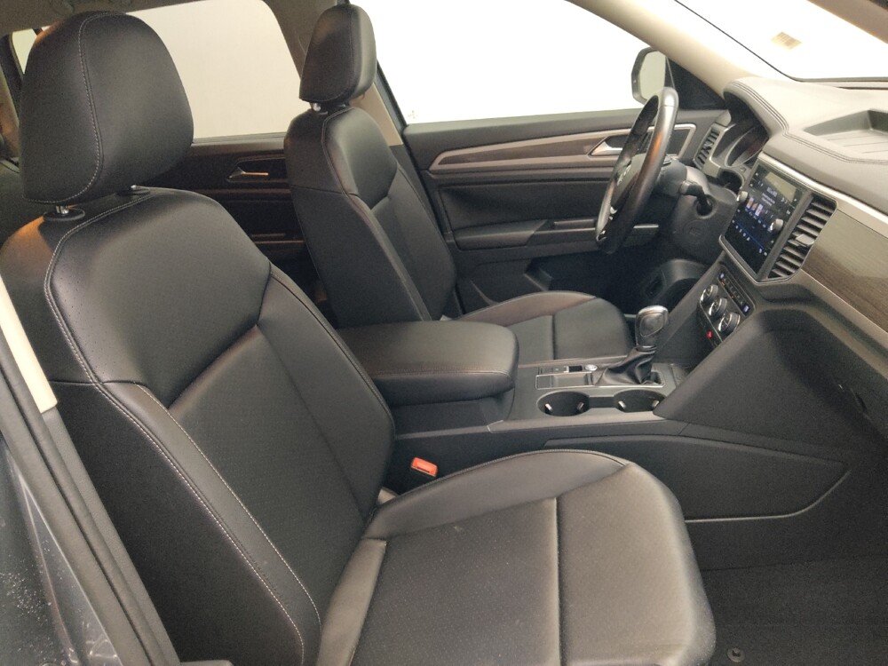 2019 Volkswagen Atlas in Pelham, AL 35124 - 18090986 21