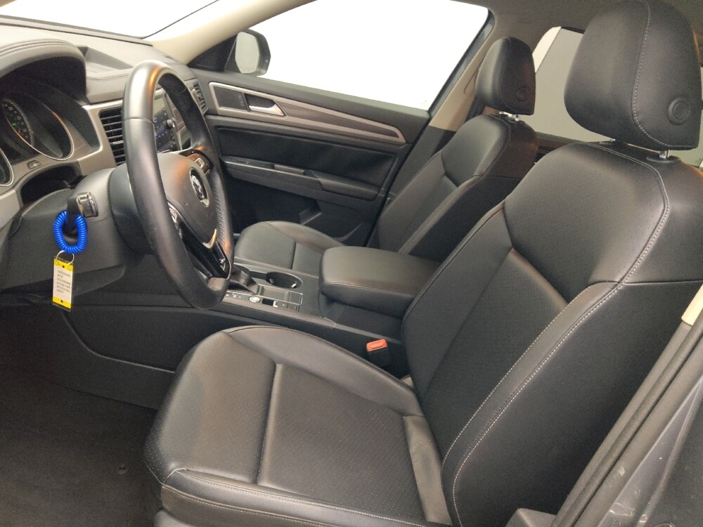 2019 Volkswagen Atlas in Pelham, AL 35124 - 18090986 17