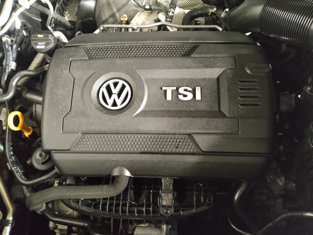 2019 Volkswagen Atlas in Pelham, AL 35124 - 18090986 30