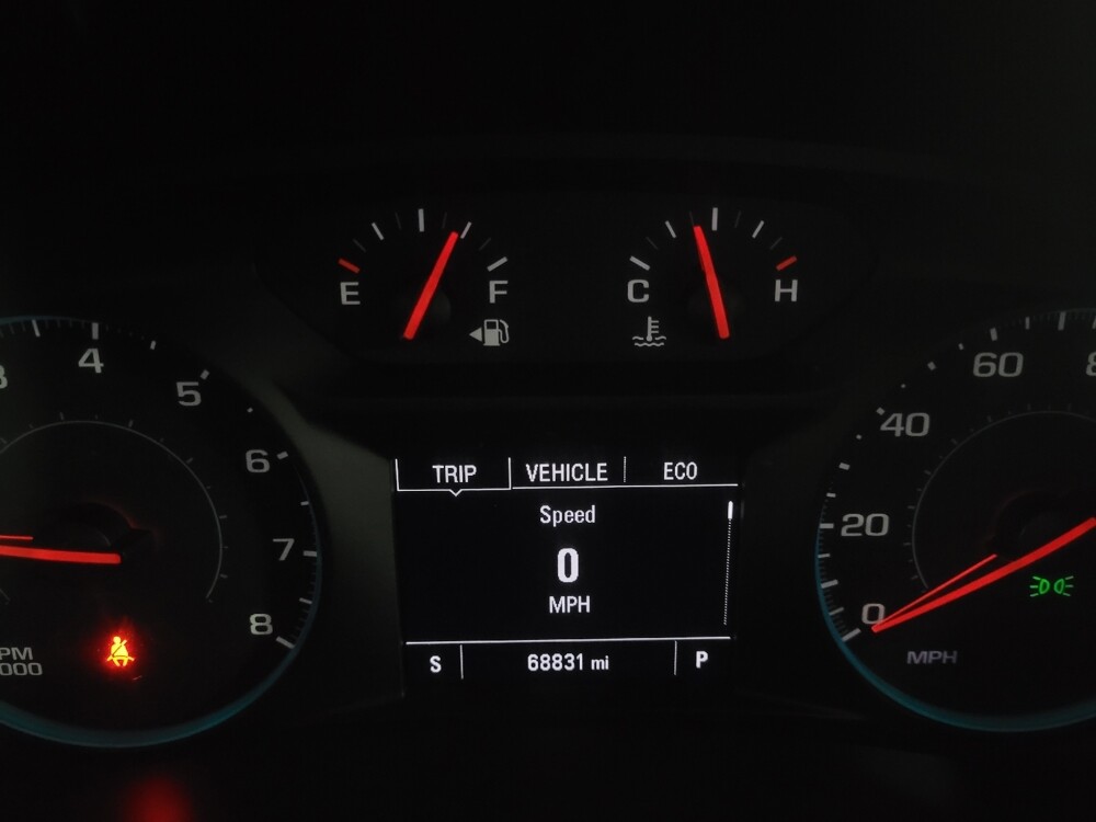 2018 Chevrolet Equinox in Pelham, AL 35124 - 18090988 23