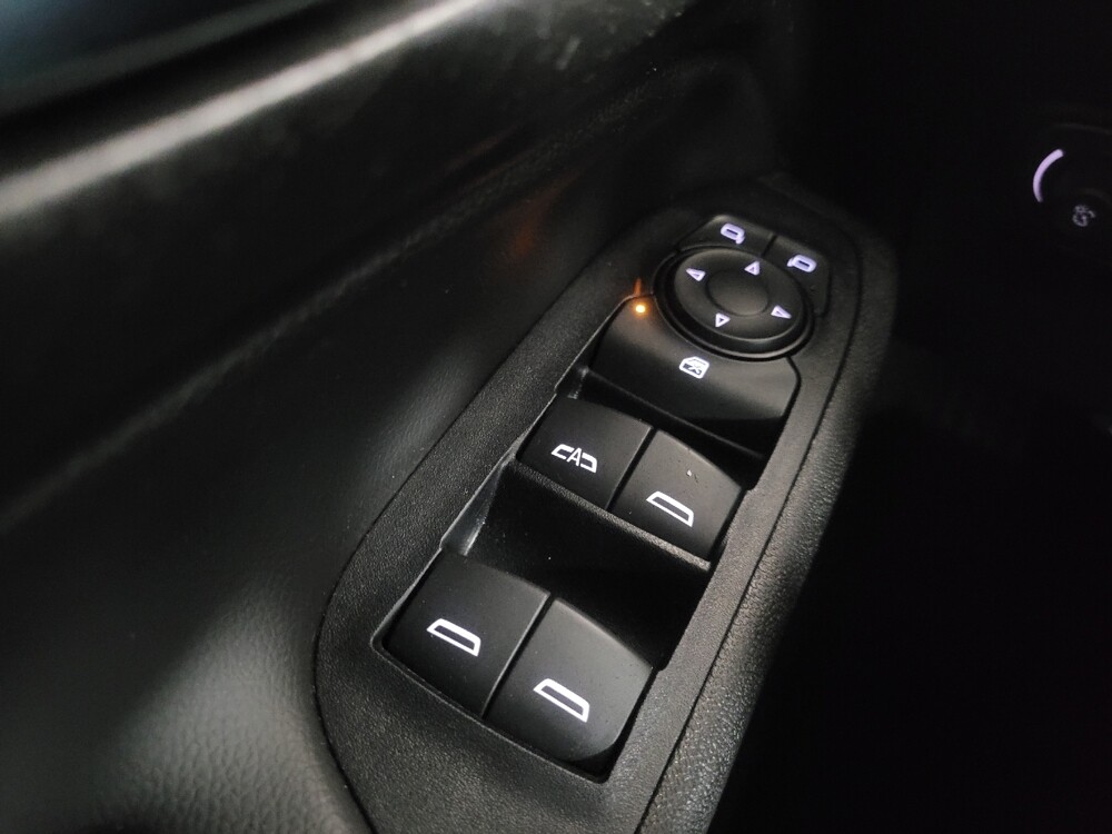 2018 Chevrolet Equinox in Pelham, AL 35124 - 18090988 27