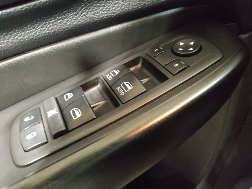 2021 Jeep Cherokee in Oklahoma City, OK 73139 - 18090996 27