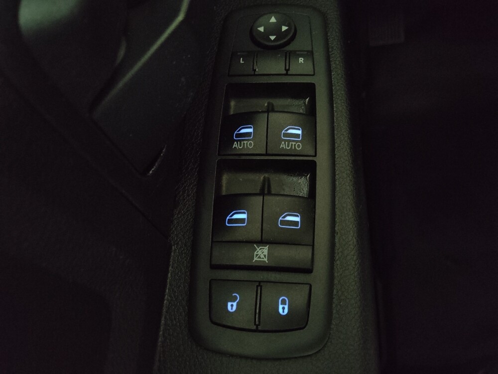 2019 RAM 1500 in Morrow, GA 30260 - 18090997 27