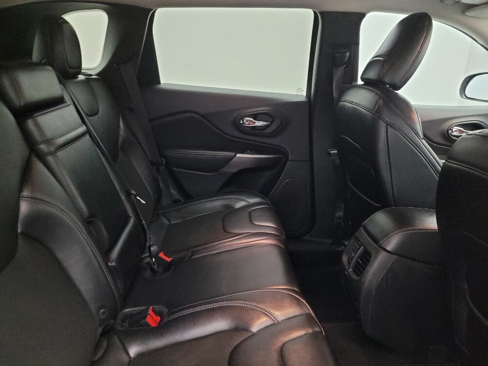 2019 Jeep Cherokee in Tucson, AZ 85705 - 18090998 19