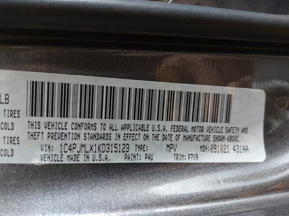 2019 Jeep Cherokee in Tucson, AZ 85705 - 18090998 33