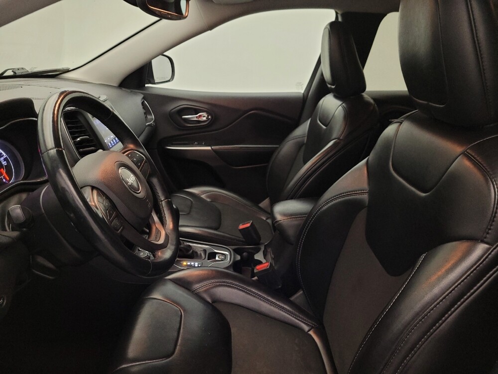 2019 Jeep Cherokee in Tucson, AZ 85705 - 18090998 17