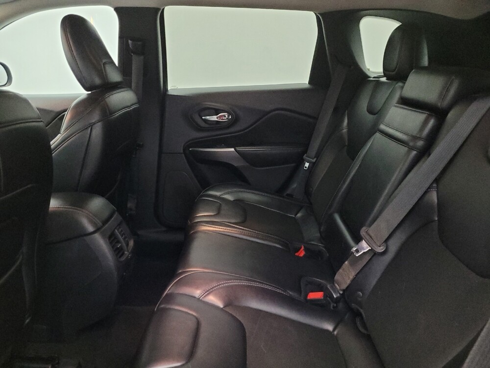 2019 Jeep Cherokee in Tucson, AZ 85705 - 18090998 18