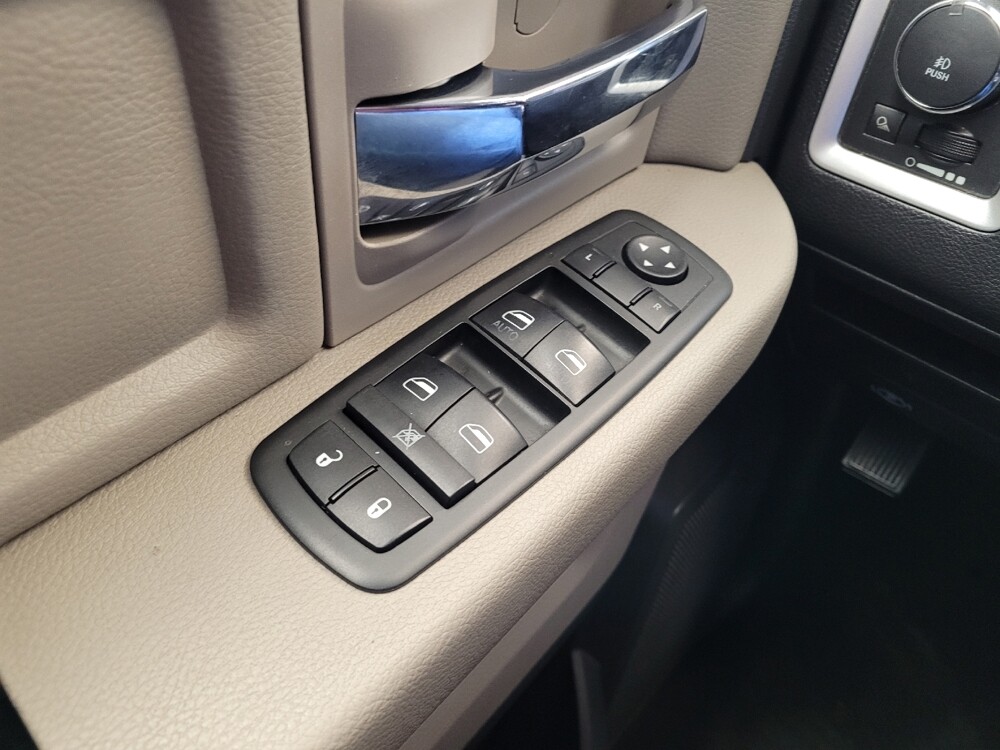 2012 RAM 1500 in Miamisburg, OH 45342 - 18091000 27