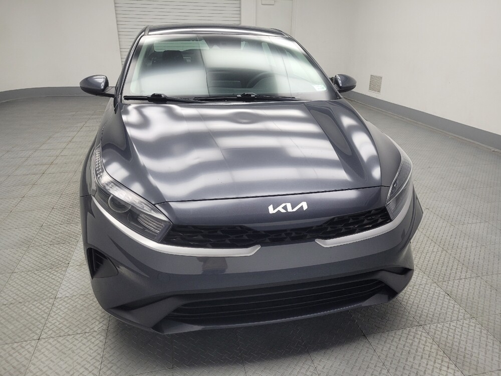 2022 Kia Forte in Indianapolis, IN 46219 - 18091001 14