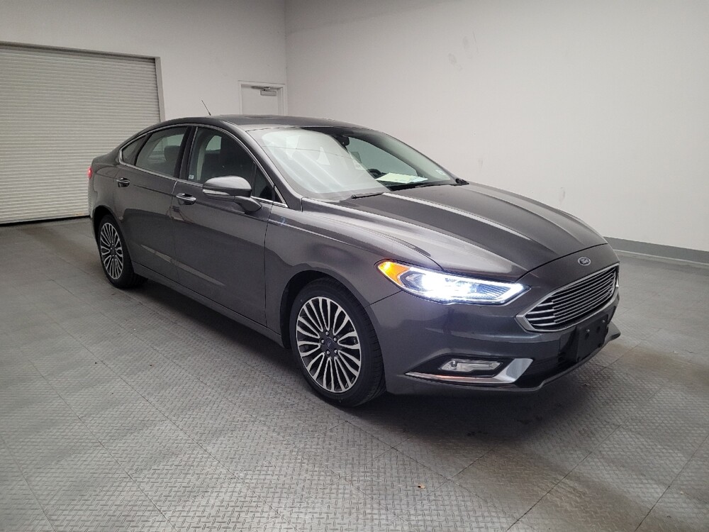 2017 Ford Fusion in Downey, CA 90241 - 18091006 13