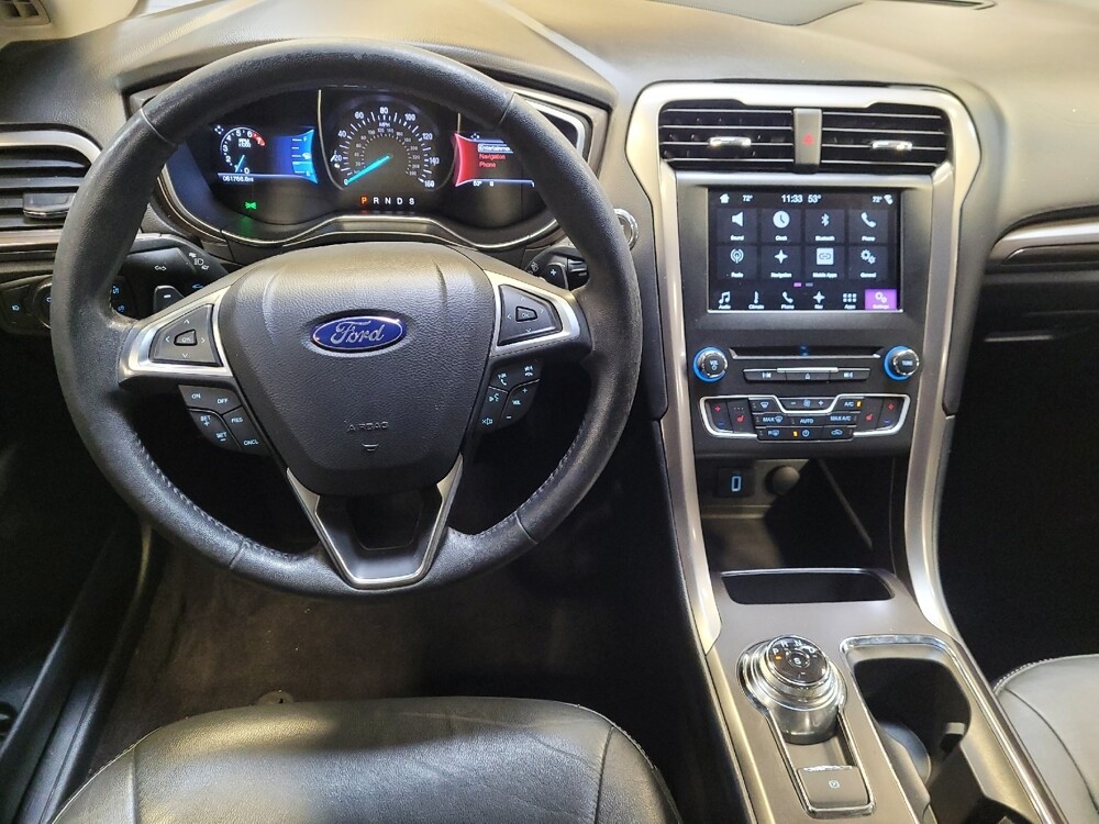 2017 Ford Fusion in Downey, CA 90241 - 18091006 22