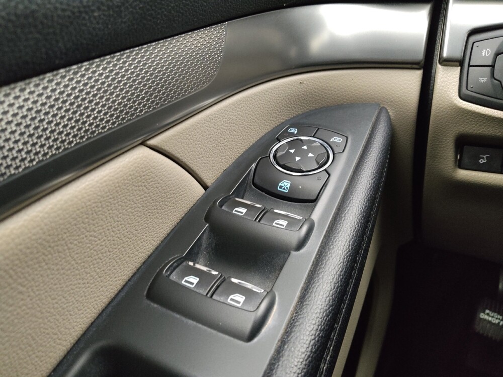 2018 Ford Explorer in Des Moines, IA 50310 - 18091009 27