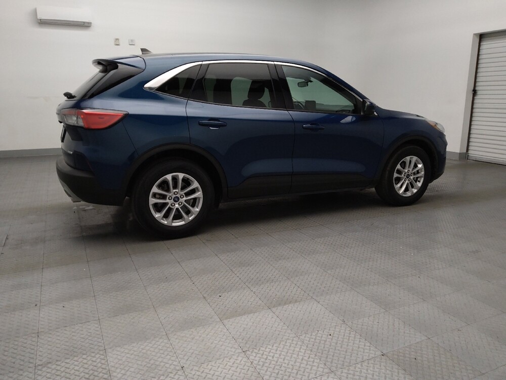 2020 Ford Escape in Fort Worth, TX 76116 - 18091012 10