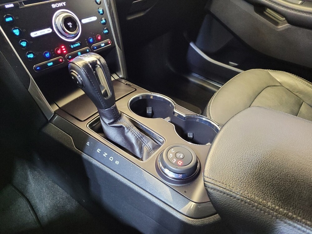 2018 Ford Explorer in Maple Heights, OH 44137 - 18091015 26