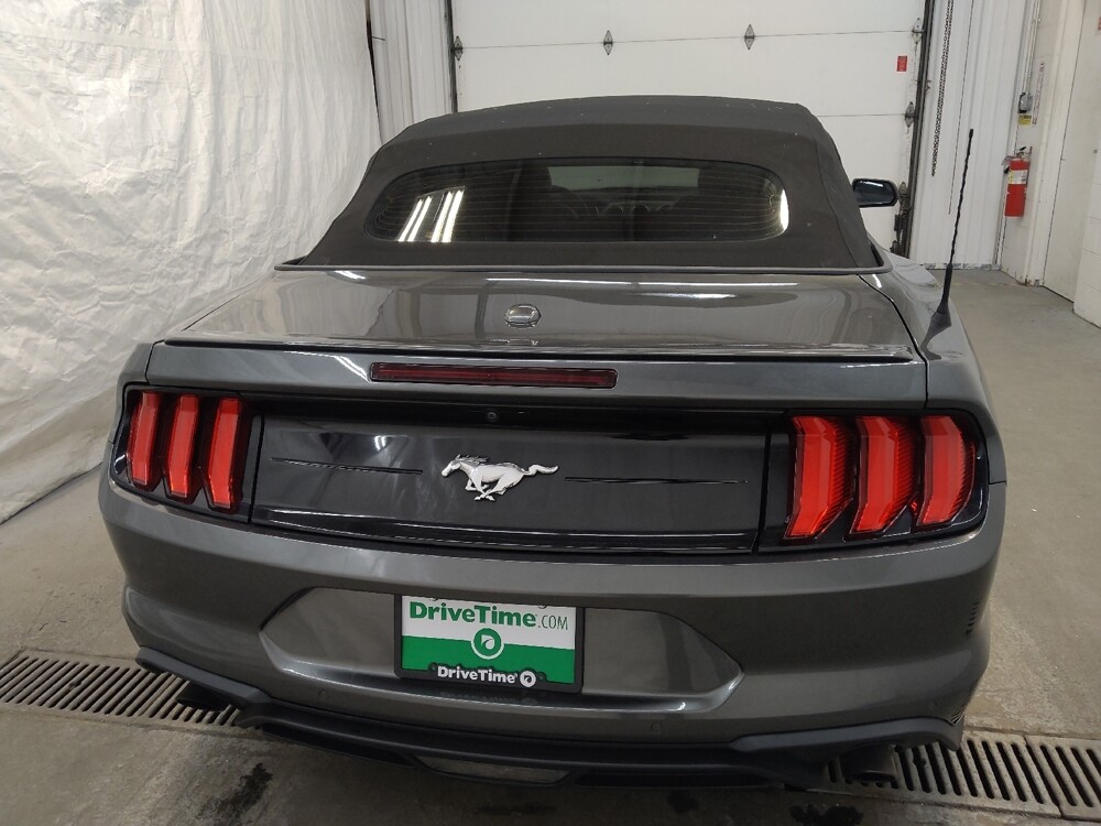 2019 Ford Mustang in Fairfield, OH 45014 - 18091018 7