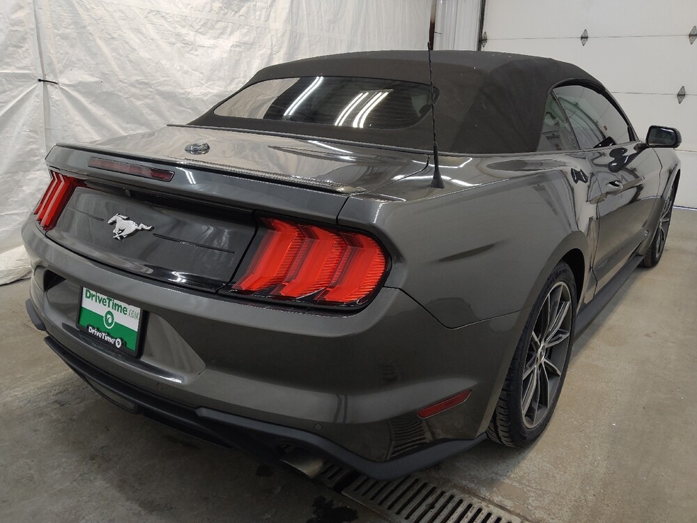 2019 Ford Mustang in Fairfield, OH 45014 - 18091018 9