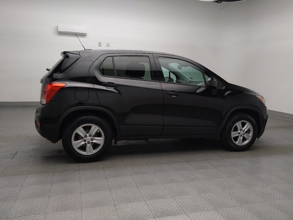 2020 Chevrolet Trax in Plano, TX 75074 - 18091021 10