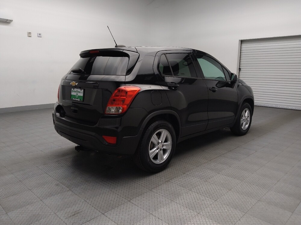 2020 Chevrolet Trax in Plano, TX 75074 - 18091021 9