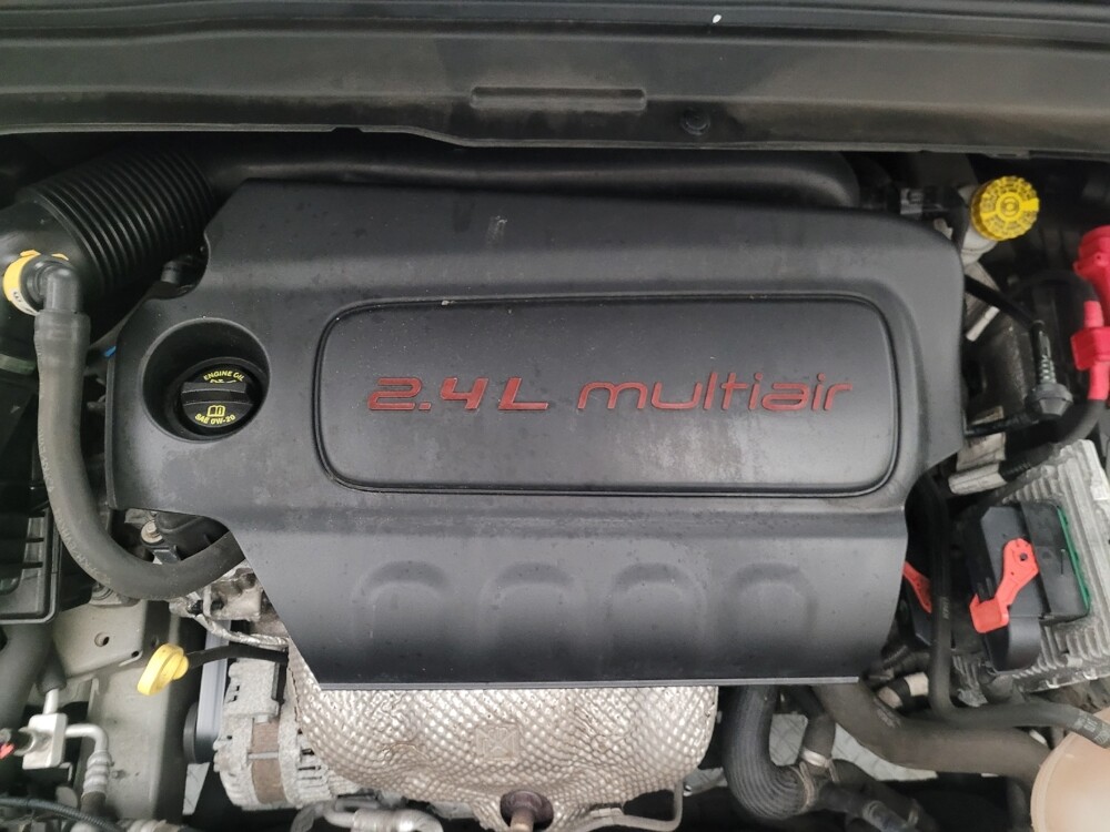 2020 Jeep Renegade in Riverside, CA 92504 - 18091022 30