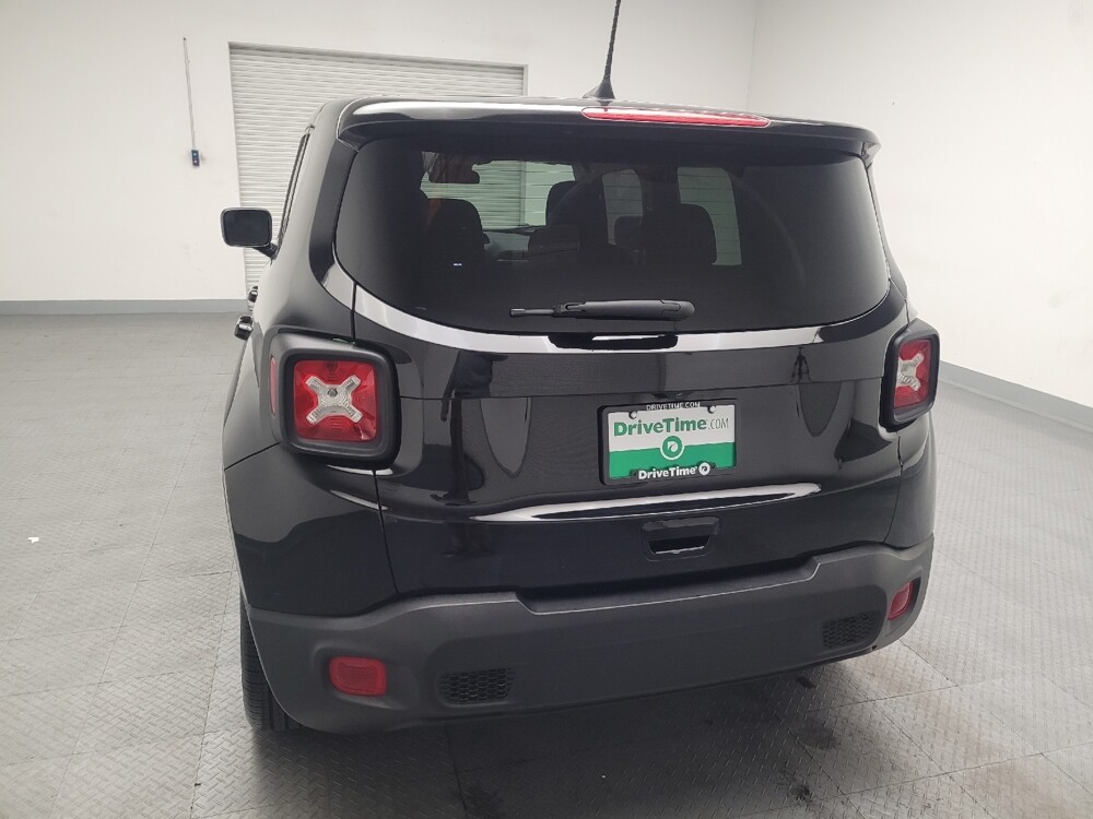 2020 Jeep Renegade in Riverside, CA 92504 - 18091022 6
