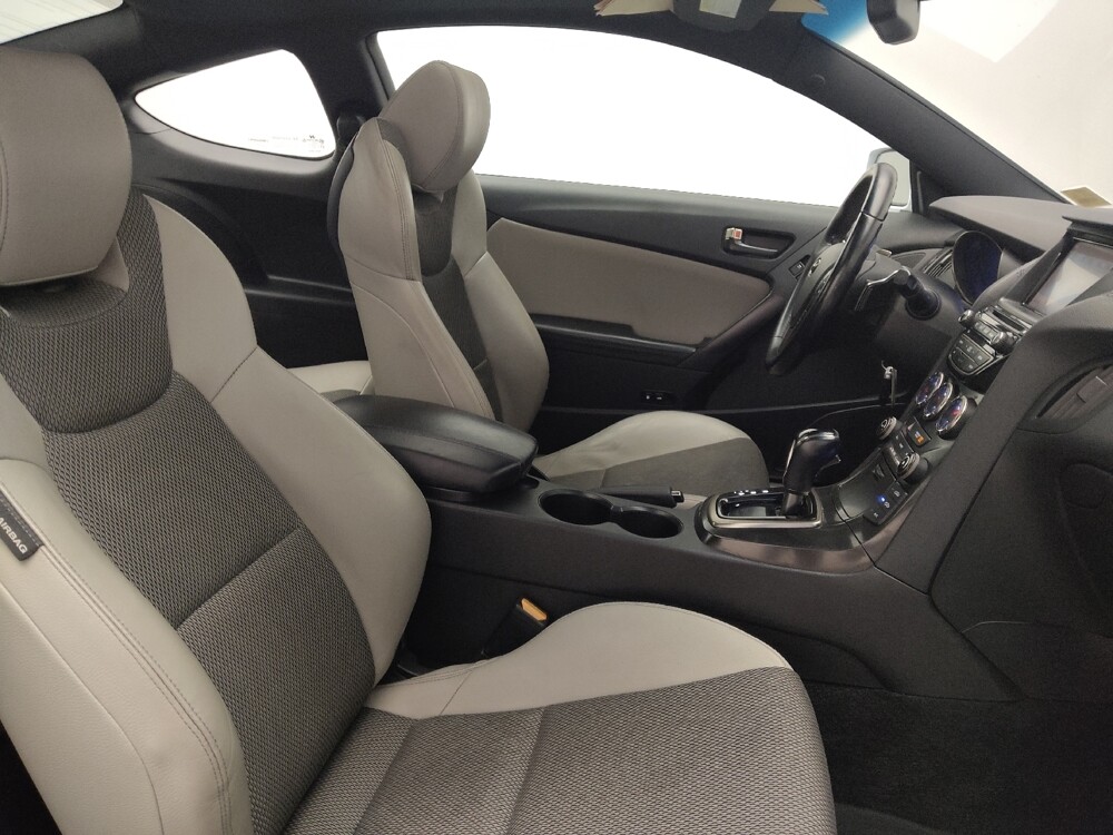 2014 Hyundai Genesis Coupe in Chattanooga, TN 37421 - 18091023 21
