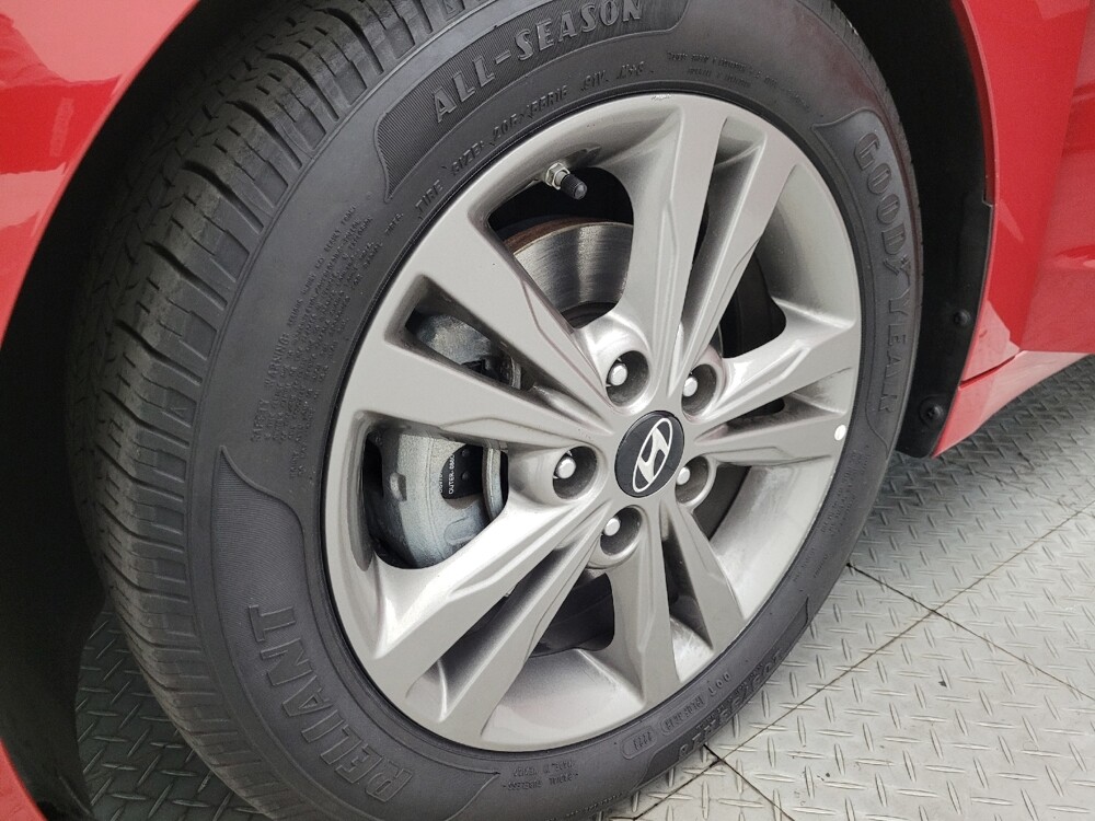 2018 Hyundai Elantra in Albuquerque, NM 87123 - 18091025 31