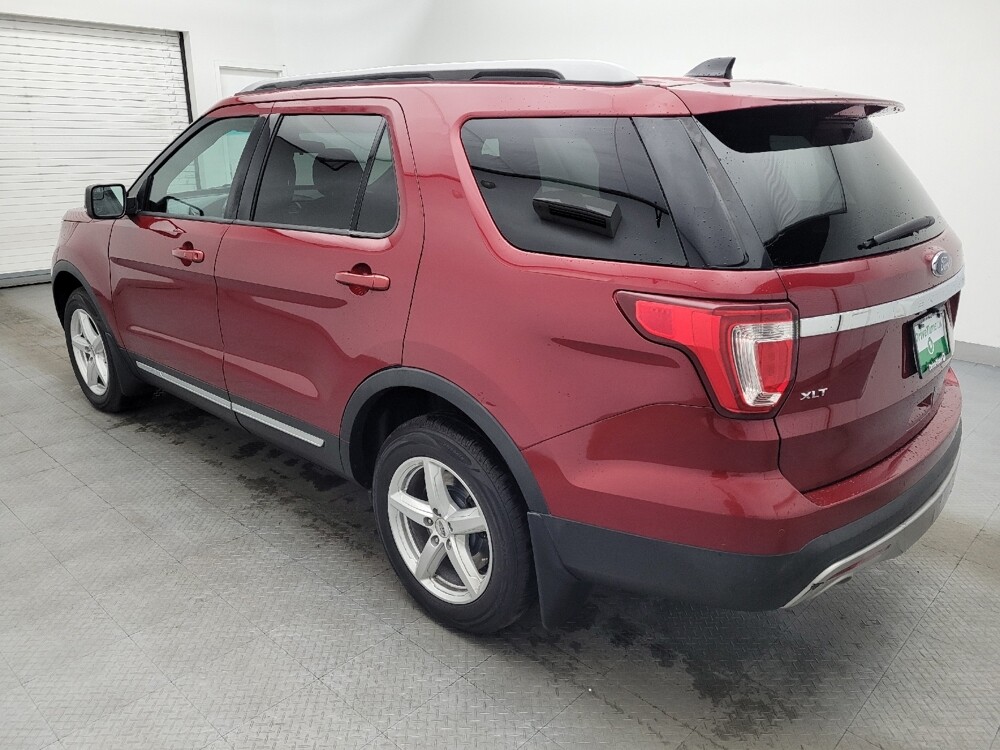 2017 Ford Explorer in Greensboro, NC 27407 - 18091034 3