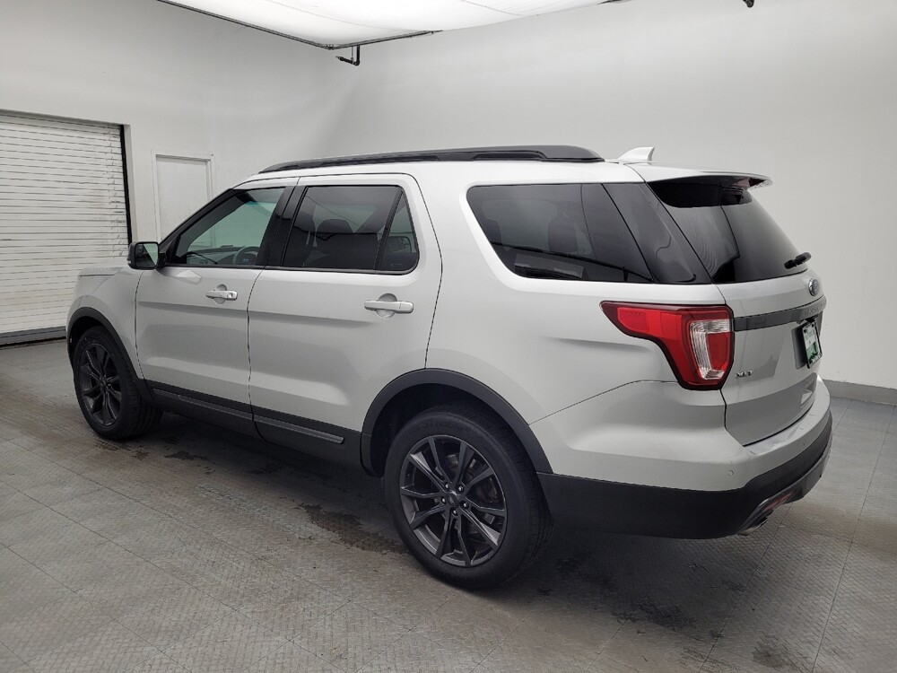 2017 Ford Explorer in Greenville, SC 29607 - 18091035 3